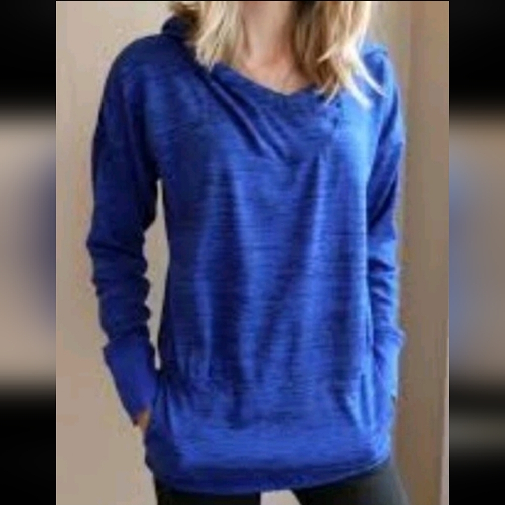 Athleta Sports Top Pullover Hoodie